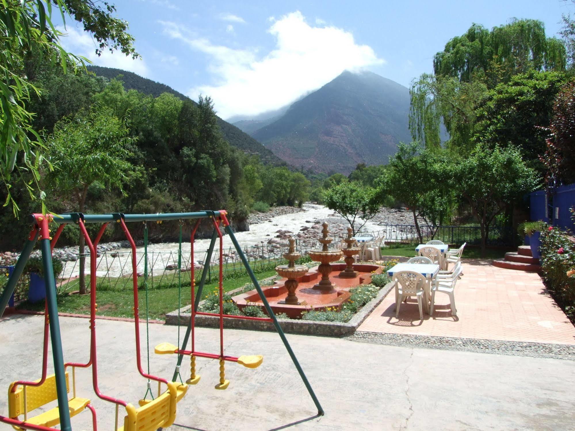 Top Ourika Aghbalou Buitenkant foto