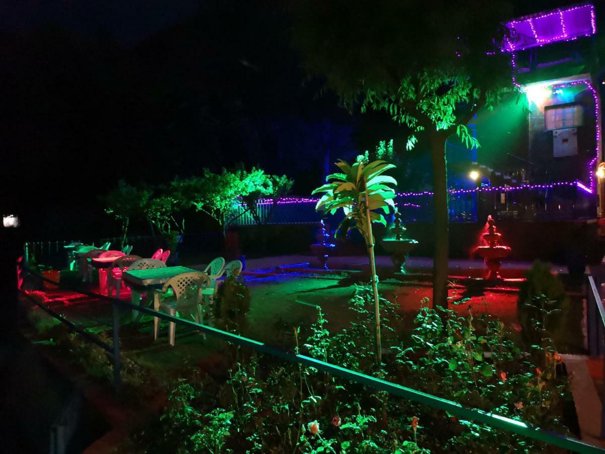 Top Ourika Aghbalou Buitenkant foto