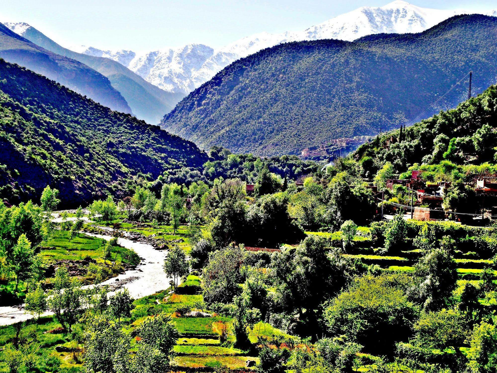 Top Ourika Aghbalou Buitenkant foto